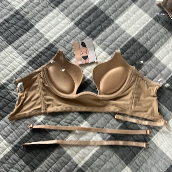 Adjustable Bra - Picture 2 of 3